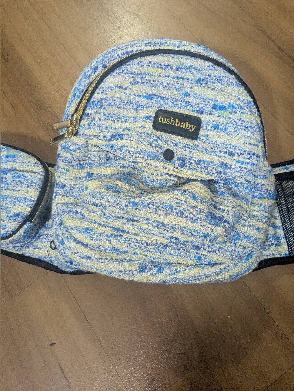 Tushbaby Blue/Cream